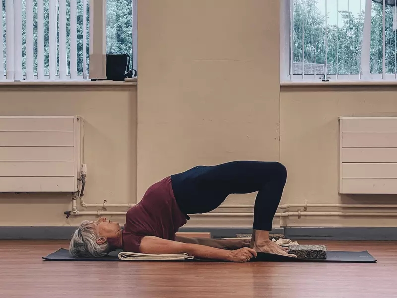 Blured Yoga image 1